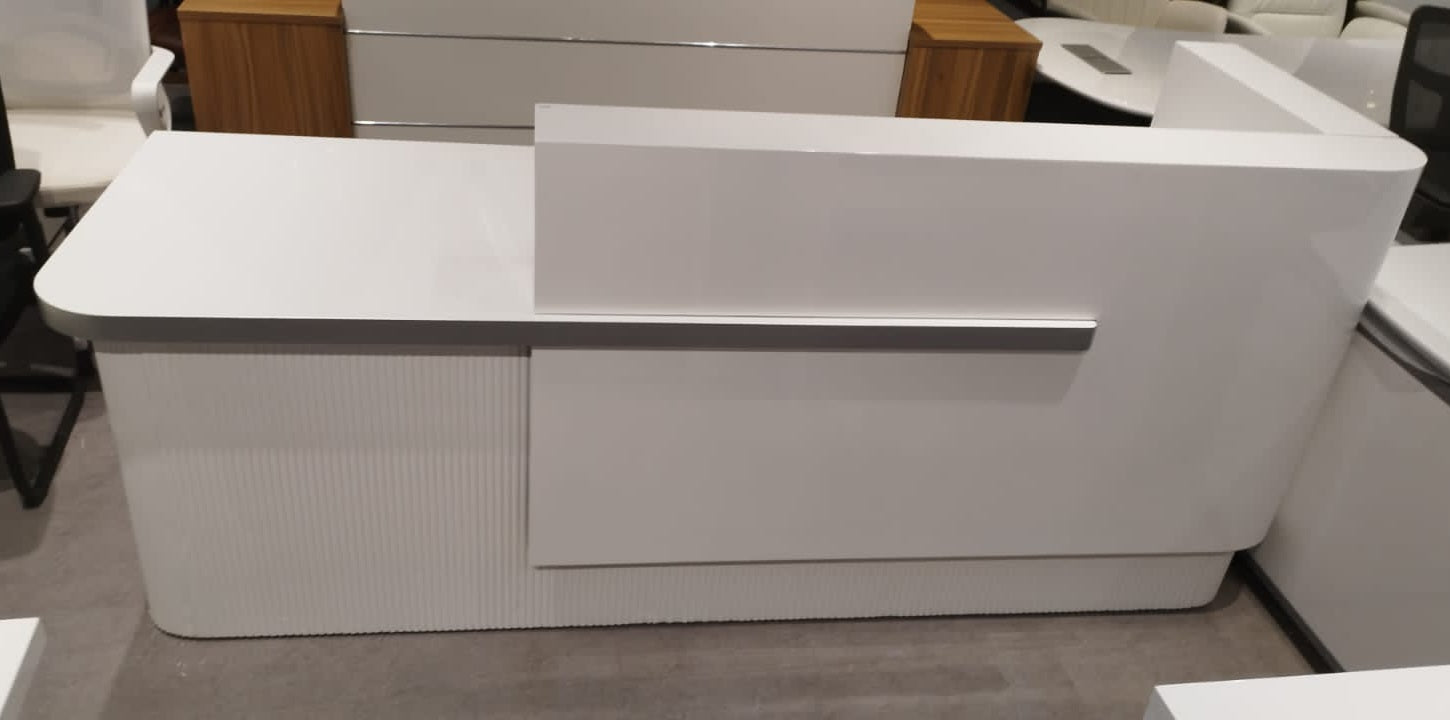 Modern Reception Table – Mobelwood